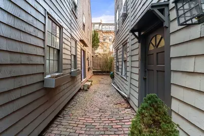 36R Joy St #3, Boston, MA 02114 - Photo 12