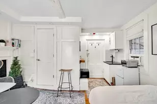 36 Joy St, Boston, MA 02114 - Photo 4