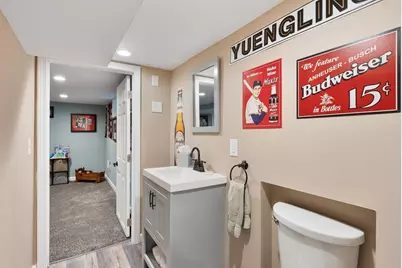 81 Hurd St, Fitchburg, MA 01420 - Photo 30