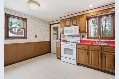 1283 Shawsheen St, Tewksbury, MA 01876 - Photo 16