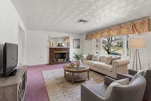 4 Jeffrey Rd, Canton, MA 02021 - Photo 4