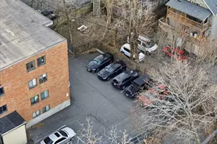 10 Coffey St, Boston, MA 02122 - Photo 20