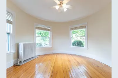 40 Marshall St #1, Watertown, MA 02472 - Photo 6