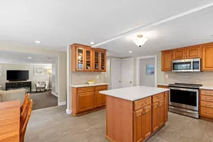 7 Mohawk Dr, Acton, MA 01720 - Photo 14