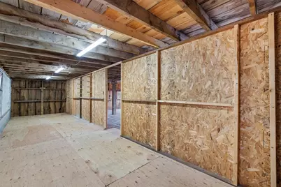 203 Union Rd, Wales, MA 01081 - Photo 36