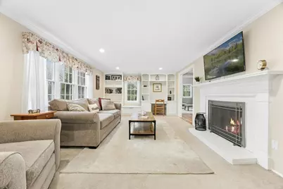 256 W Main St, Westborough, MA 01581 - Photo 10