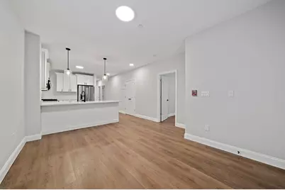 22 Madison Ave, Cambridge, MA 02140 - Photo 8