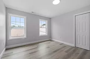 53 Fenwood Rd, Worcester, MA 01604 - Photo 8