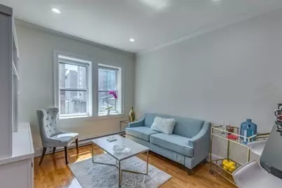 15 Garrison St #9, Boston, MA 02116 - Photo 2