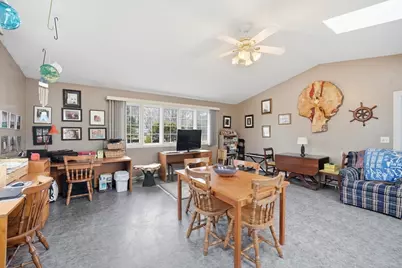 53 West St, Granby, MA 01033 - Photo 10