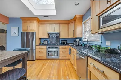 28 Surrey Street #3, Cambridge, MA 02138 - Photo 10