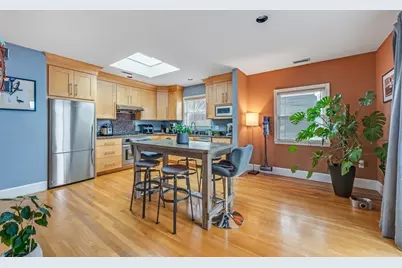 28 Surrey Street #3, Cambridge, MA 02138 - Photo 8