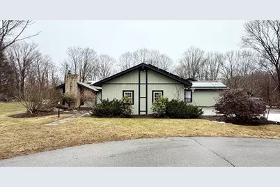 39 Lyons Rd, Dudley, MA 01571 - Photo 1