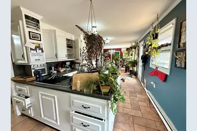 39 Lyons Rd, Dudley, MA 01571 - Photo 4