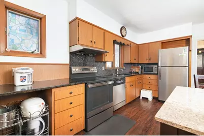 293 Whitwell St, Quincy, MA 02169 - Photo 12