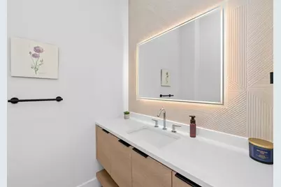 70 Washington St, Newton, MA 02458 - Photo 8