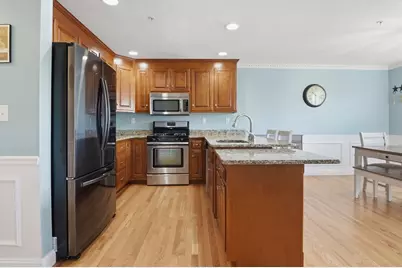 32 Edmonds Circle #32, Northbridge, MA 01588 - Photo 4