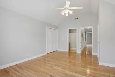 32 Edmonds Circle #32, Northbridge, MA 01588 - Photo 16