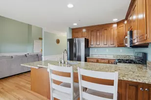32 Edmonds Cir, Northbridge, MA 01588 - Photo 6