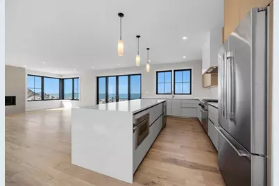 1092 Nantasket Ave, Hull, MA 02045 - Photo 14