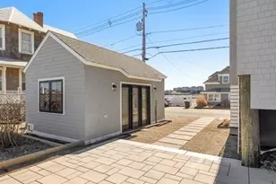 1092 Nantasket Ave, Hull, MA 02045 - Photo 34