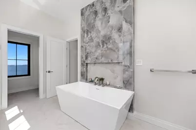 1092 Nantasket Ave, Hull, MA 02045 - Photo 30