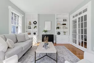 30 Leicester St, Boston, MA 02135 - Photo 2