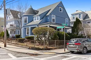 30 Leicester St, Boston, MA 02135 - Photo 28