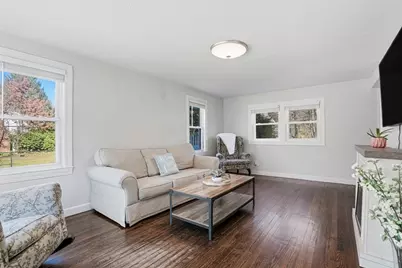 49 Grove St, Upton, MA 01568 - Photo 16