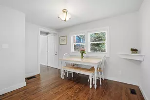 49 Grove St, Upton, MA 01568 - Photo 8