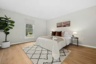 5 Shadowbrook Ln, Milford, MA 01757 - Photo 8