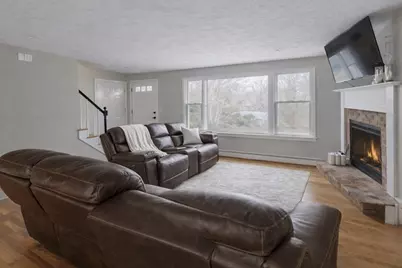 119 Brigantine Dr, Falmouth, MA 02536 - Photo 4