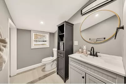 112 Hiatt St, Fall River, MA 02721 - Photo 36