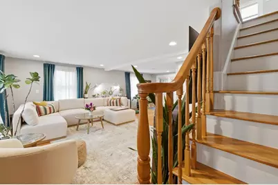 4 Glen Road, Woburn, MA 01801 - Photo 2