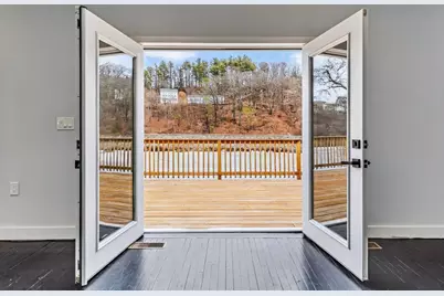 286 Grove St #A, Clinton, MA 01510 - Photo 12