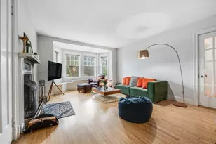 993 Memorial Dr, Cambridge, MA 02138 - Photo 2