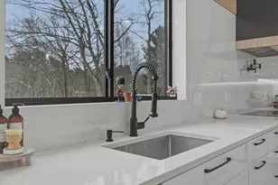 28 Bancroft St, Lynnfield, MA 01940 - Photo 22