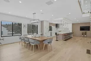 28 Bancroft St, Lynnfield, MA 01940 - Photo 10