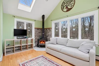 22 Hilltop Rd, Sudbury, MA 01776 - Photo 6