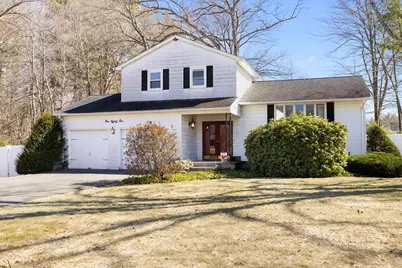 181 Eastwood Dr, Westfield, MA 01085 - Photo 2