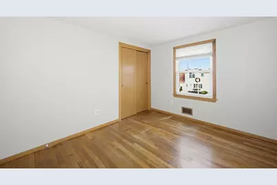 111 Almy Rd, Somerset, MA 02726 - Photo 20