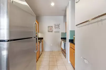 52 Lawrence Dr #M305, Lowell, MA 01854 - Photo 10