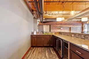 52 Lawrence Dr, Lowell, MA 01854 - Photo 30