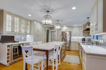 29 Pilgrim Dr, Winchester, MA 01890 - Photo 14