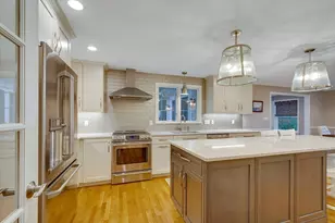 29 Pilgrim Dr, Winchester, MA 01890 - Photo 16