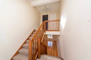 110 Ridgefield Cir, Clinton, MA 01510 - Photo 16