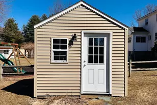 240 McCarthy Ave, Chicopee, MA 01020 - Photo 28