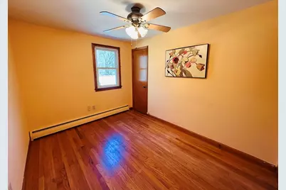 240 McCarthy Ave, Chicopee, MA 01020 - Photo 18