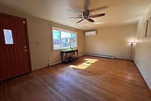 240 McCarthy Ave, Chicopee, MA 01020 - Photo 10