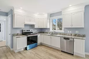 259 Ohio Ave, West Springfield, MA 01089 - Photo 6